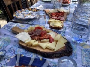 Laying the table, Sicilian cooking class